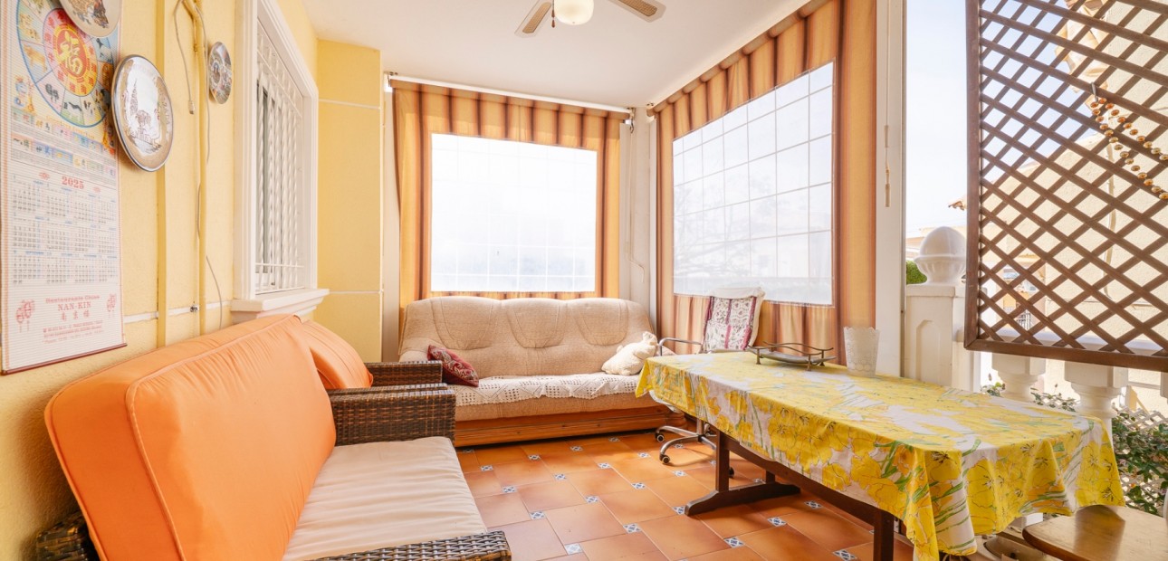 Herverkoop - Herenhuis -
Guardamar del Segura - El Moncayo