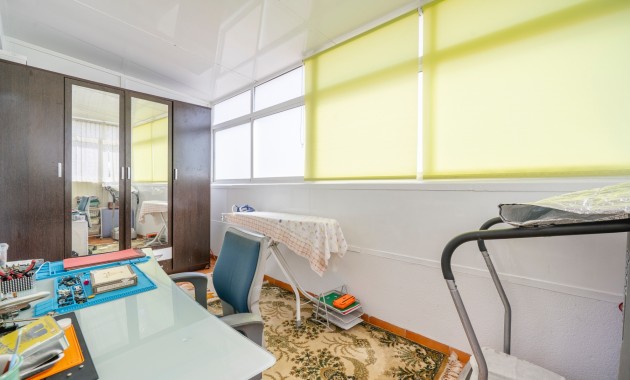 Herverkoop - Herenhuis -
Guardamar del Segura - El Moncayo