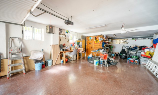 Herverkoop - Herenhuis -
Guardamar del Segura - El Moncayo