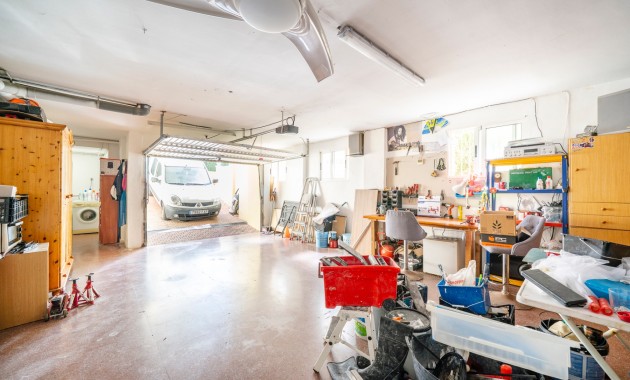 Herverkoop - Herenhuis -
Guardamar del Segura - El Moncayo