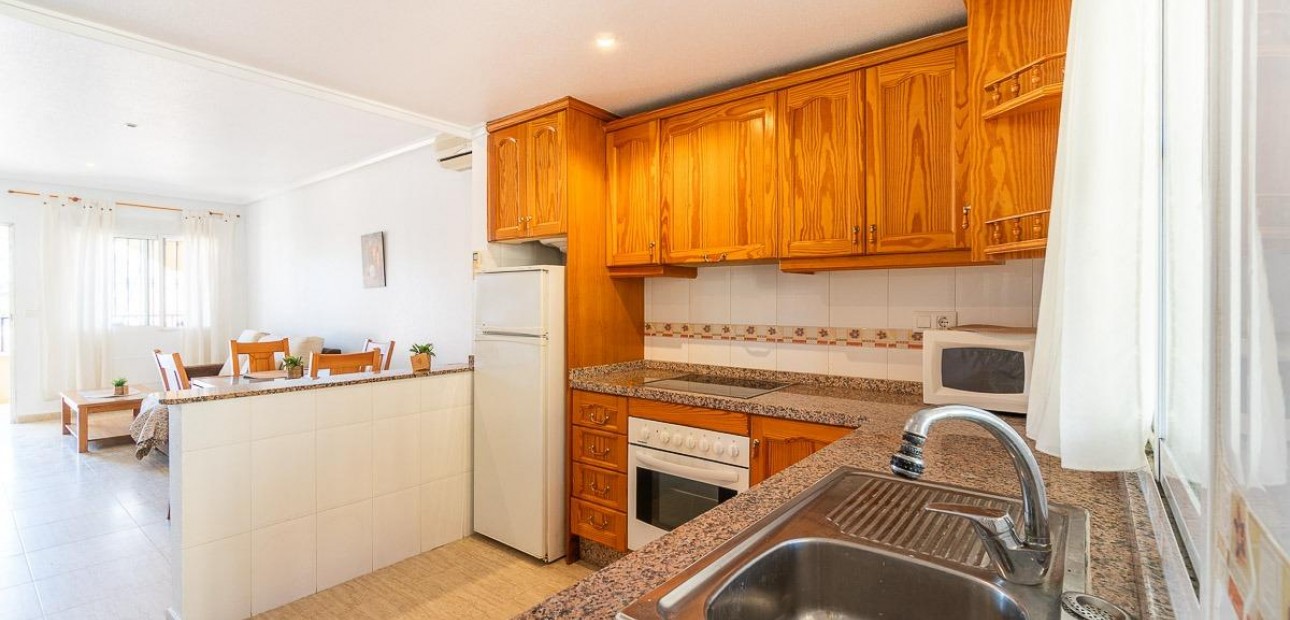 Herverkoop - Bungalow -
Orihuela Costa - Villamartin