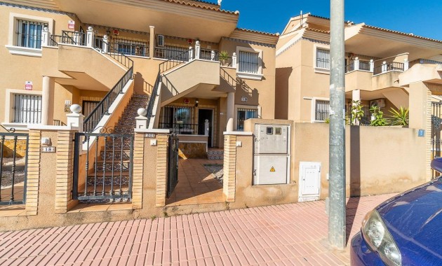 Herverkoop - Bungalow -
Orihuela Costa - Villamartin