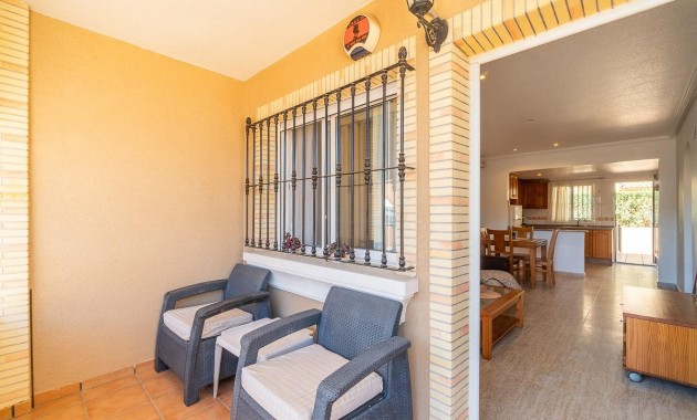 Herverkoop - Bungalow -
Orihuela Costa - Villamartin