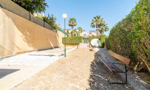 Herverkoop - Bungalow -
Orihuela Costa - Villamartin