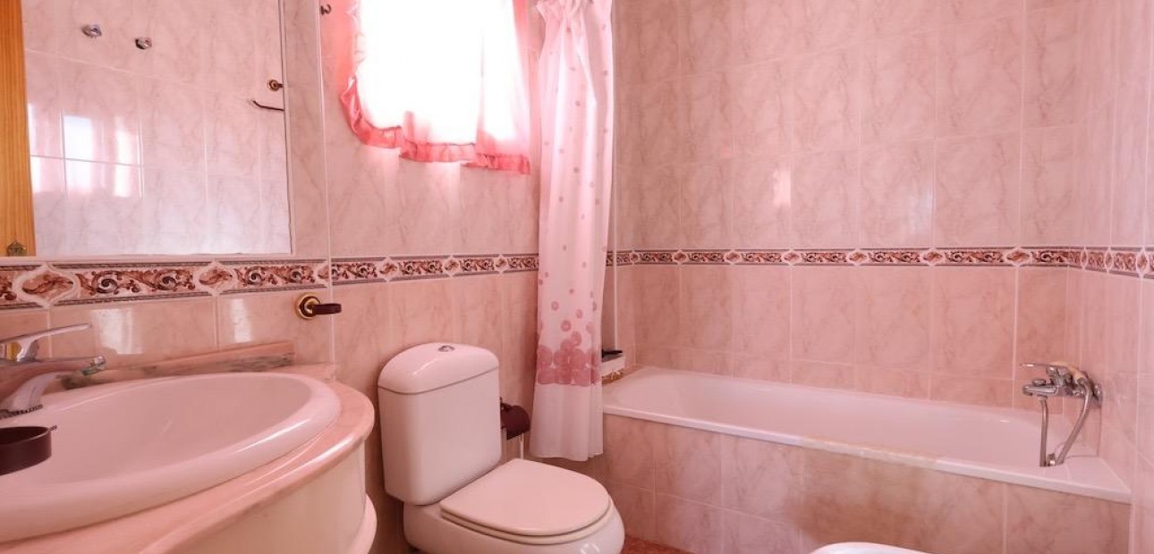 Herverkoop - Villa -
Torrevieja - Los Balcones - Los Altos del Edén