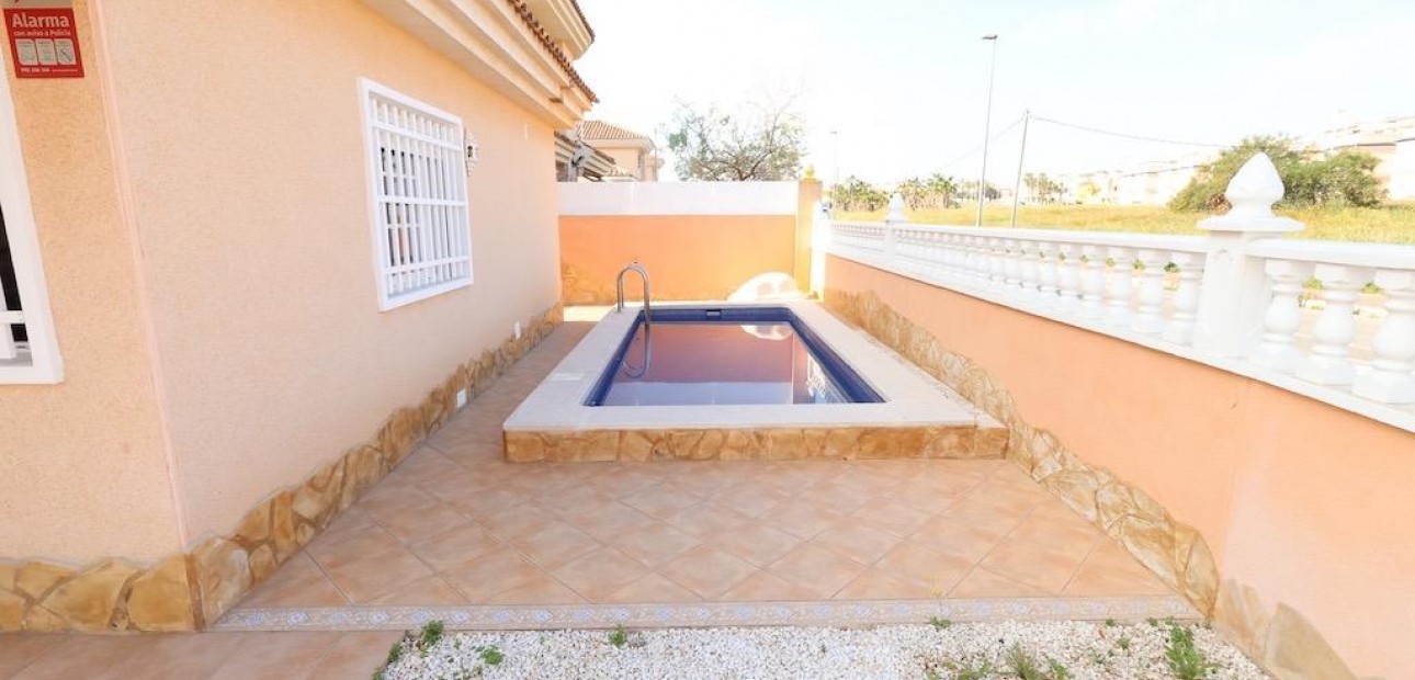 Herverkoop - Villa -
Torrevieja - Los Balcones - Los Altos del Edén