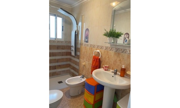 Herverkoop - Penthouse -
Torrevieja - Estacion de autobuses