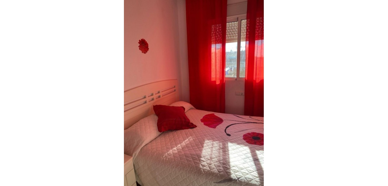 Herverkoop - Penthouse -
Torrevieja - Estacion de autobuses