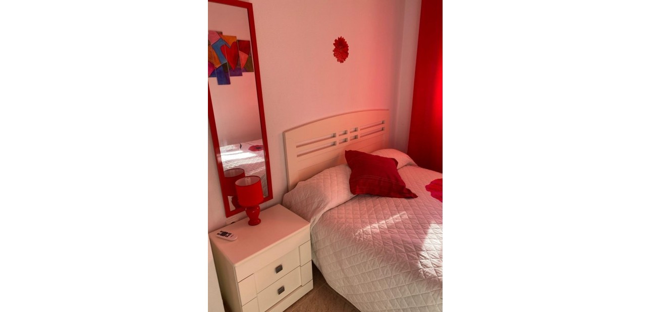 Herverkoop - Penthouse -
Torrevieja - Estacion de autobuses