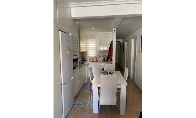 Herverkoop - Penthouse -
Torrevieja - Estacion de autobuses