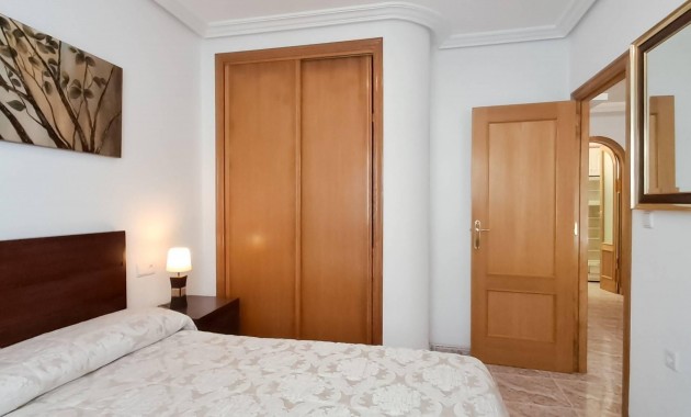 Herverkoop - Appartement / flat -
Torrevieja - Centro