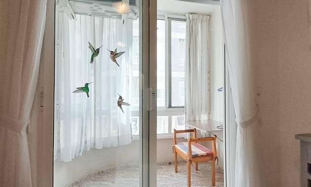 Herverkoop - Appartement / flat -
Torrevieja - Centro