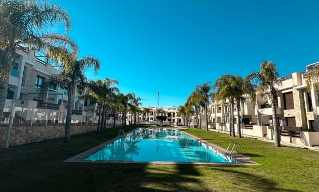 Herverkoop - Bungalow -
Torrevieja - Los balcones