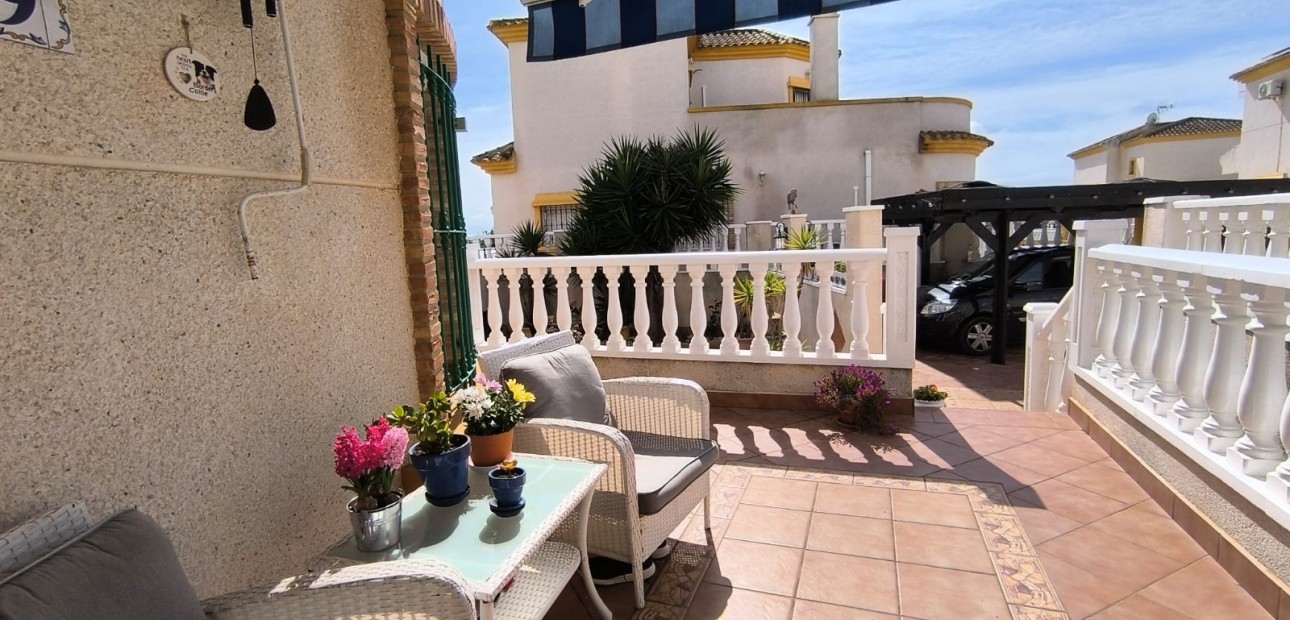 Herverkoop - Detached Villa -
Guardamar del Segura - El Raso