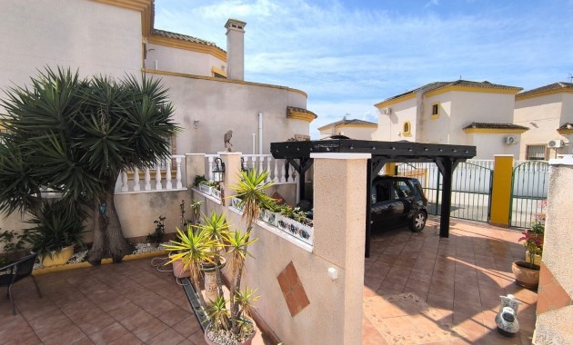 Herverkoop - Detached Villa -
Guardamar del Segura - El Raso