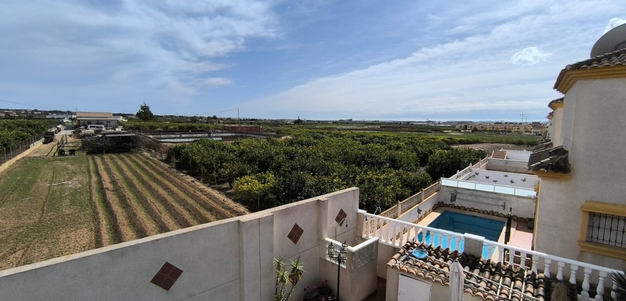 Herverkoop - Detached Villa -
Guardamar del Segura - El Raso