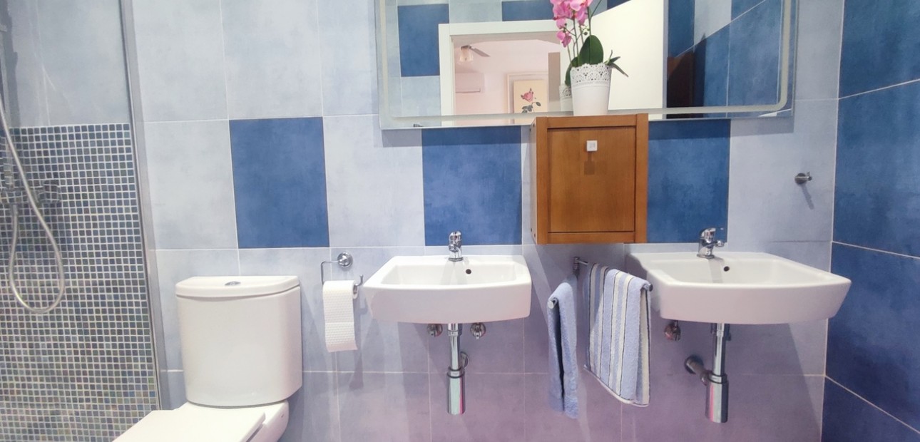 Herverkoop - Detached Villa -
Gea Y Truyols