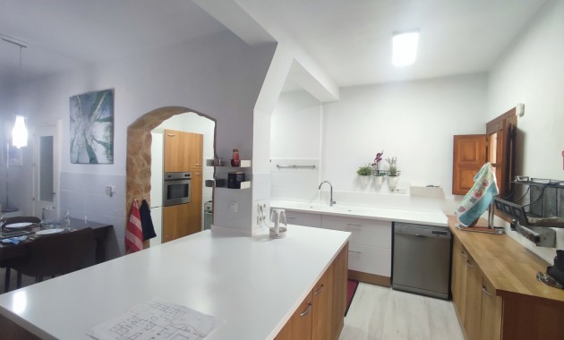 Herverkoop - Detached Villa -
Gea Y Truyols