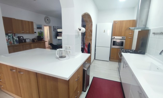 Herverkoop - Detached Villa -
Gea Y Truyols