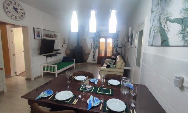 Herverkoop - Detached Villa -
Gea Y Truyols