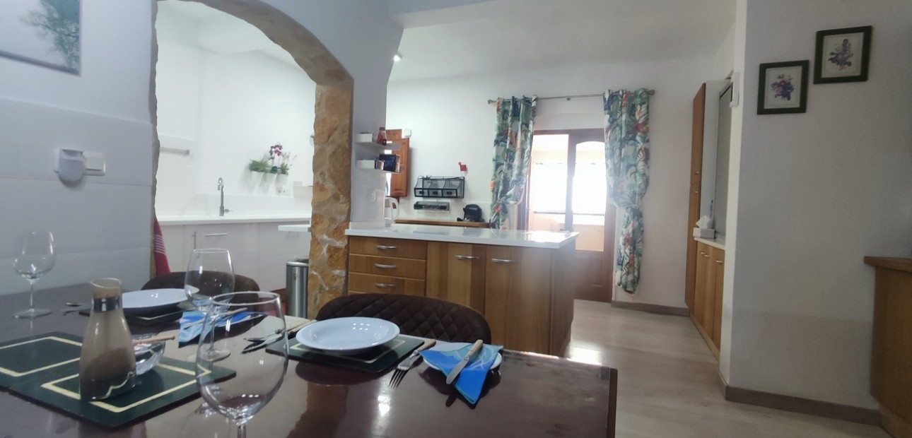 Herverkoop - Detached Villa -
Gea Y Truyols