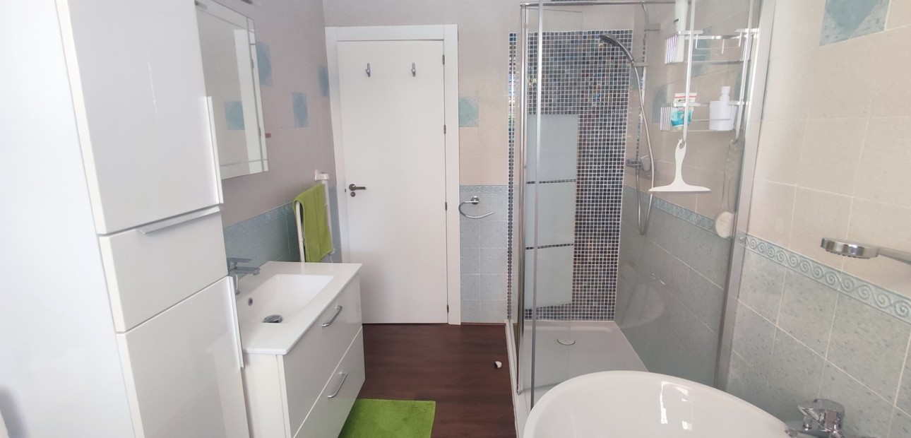 Herverkoop - Detached Villa -
Gea Y Truyols