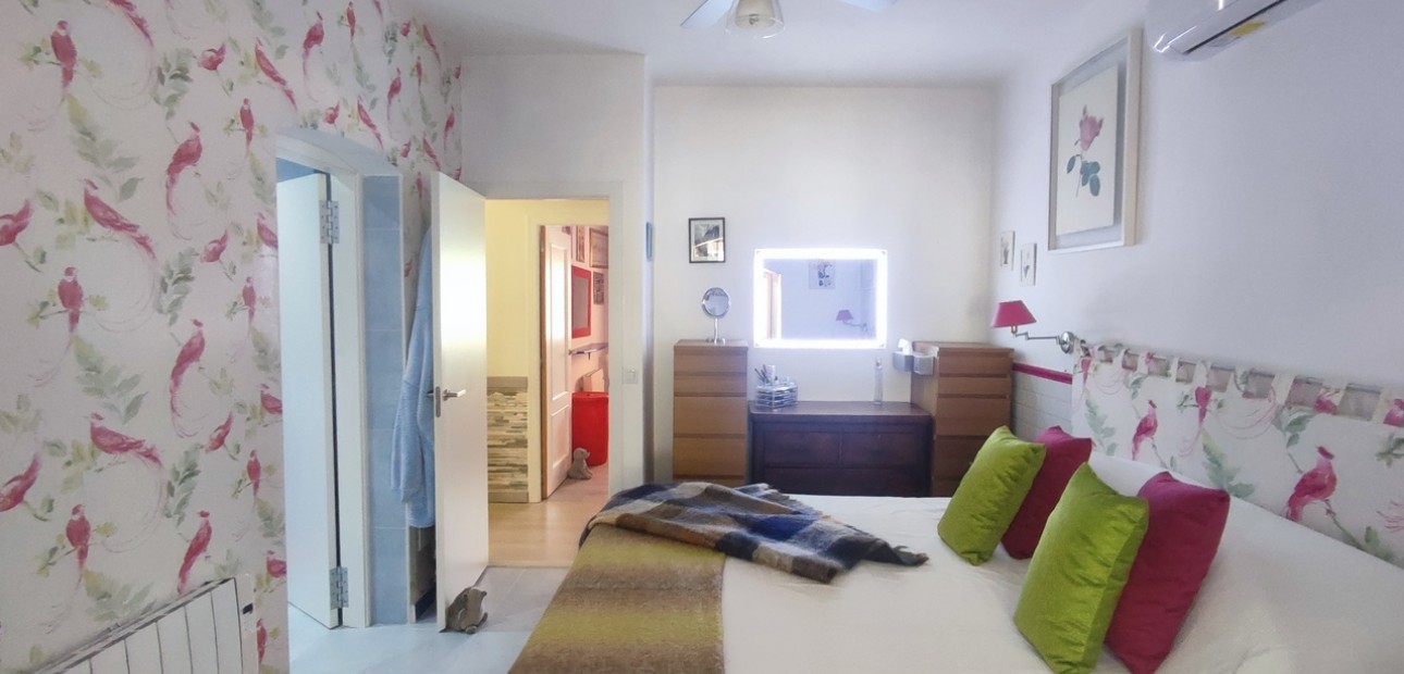 Herverkoop - Detached Villa -
Gea Y Truyols