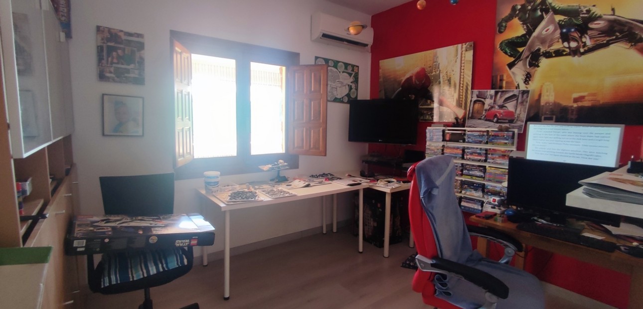 Herverkoop - Detached Villa -
Gea Y Truyols