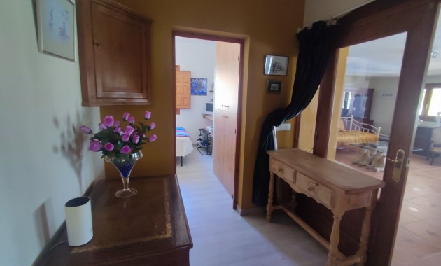 Herverkoop - Detached Villa -
Gea Y Truyols