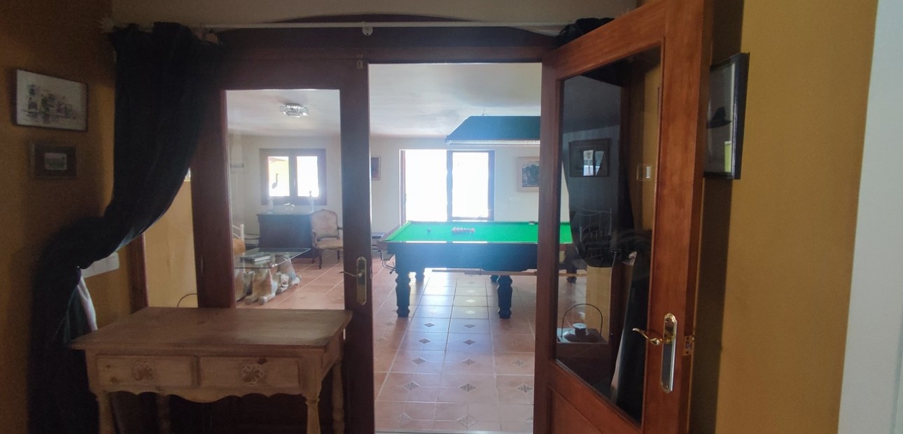 Herverkoop - Detached Villa -
Gea Y Truyols