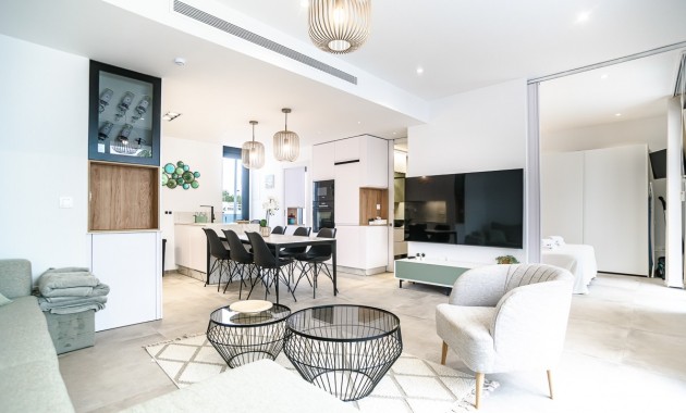 Sale - Penthouse -
LO PAGÁN