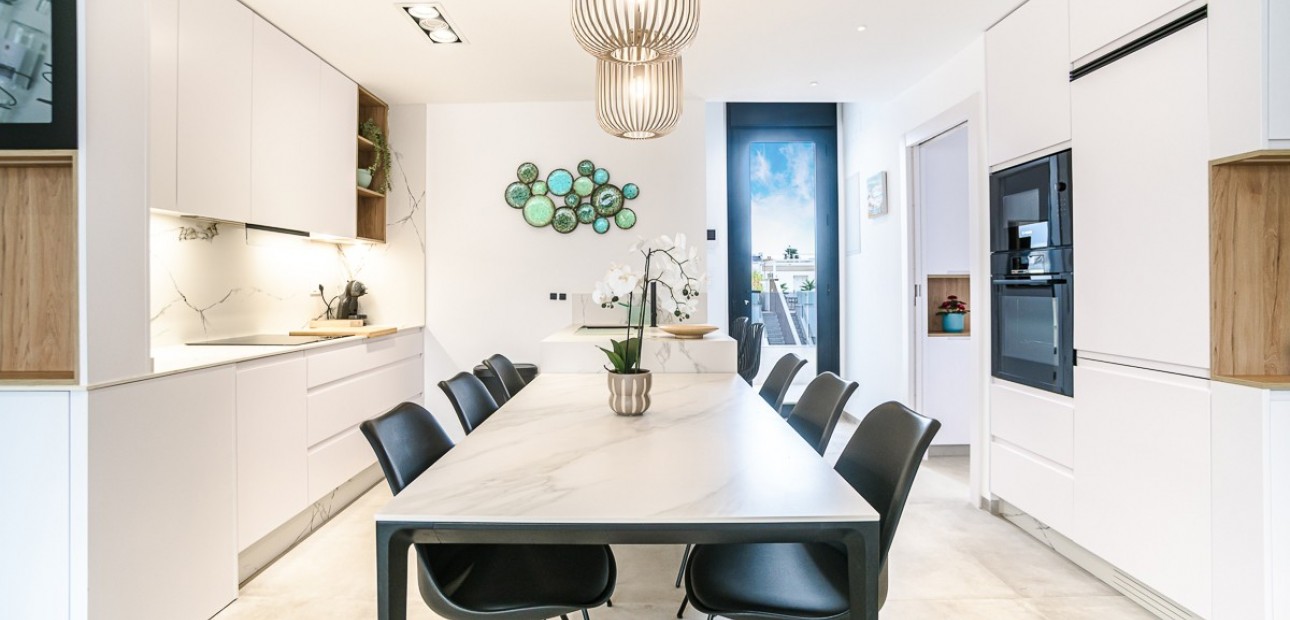 Sale - Penthouse -
LO PAGÁN