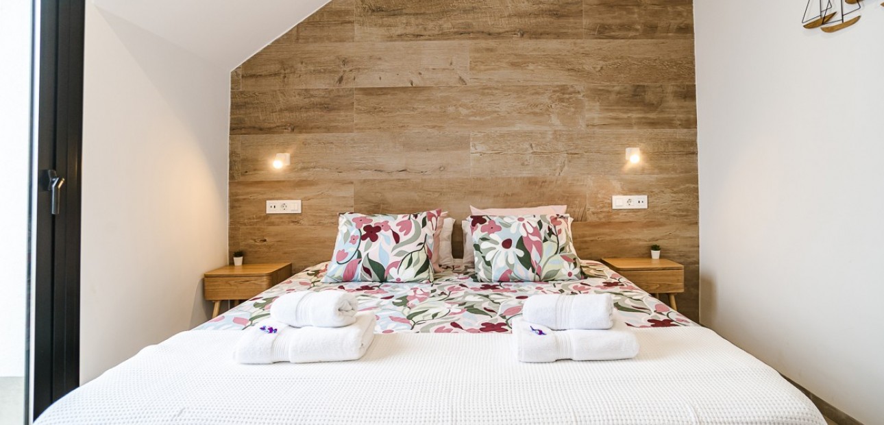 Sale - Penthouse -
LO PAGÁN