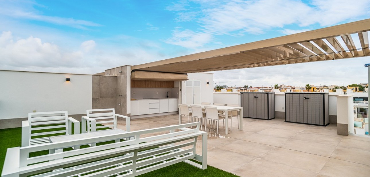 Sale - Penthouse -
LO PAGÁN