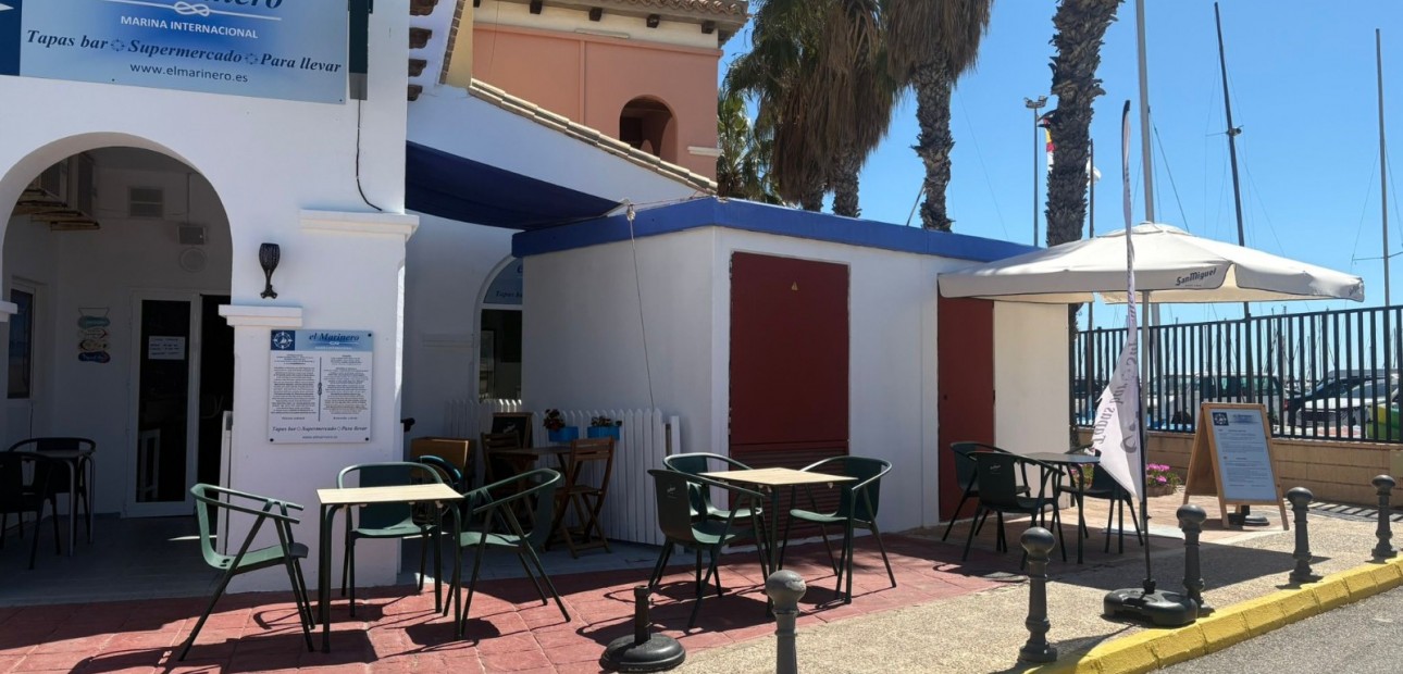 Venta - Commercial property -
Torrevieja - Puerto