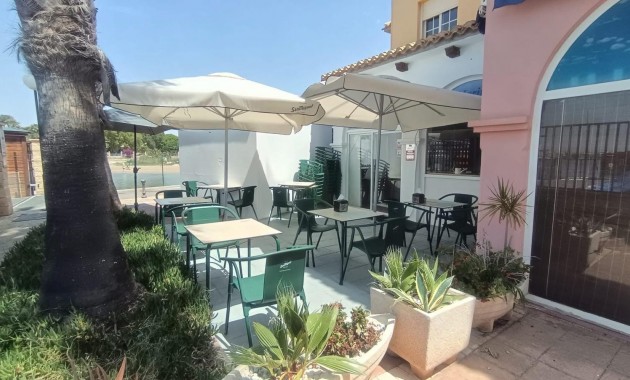 Venta - Commercial property -
Torrevieja - Puerto