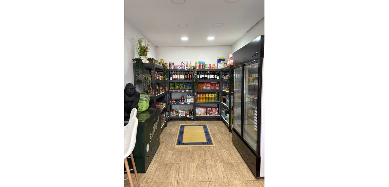 Venta - Commercial property -
Torrevieja - Puerto