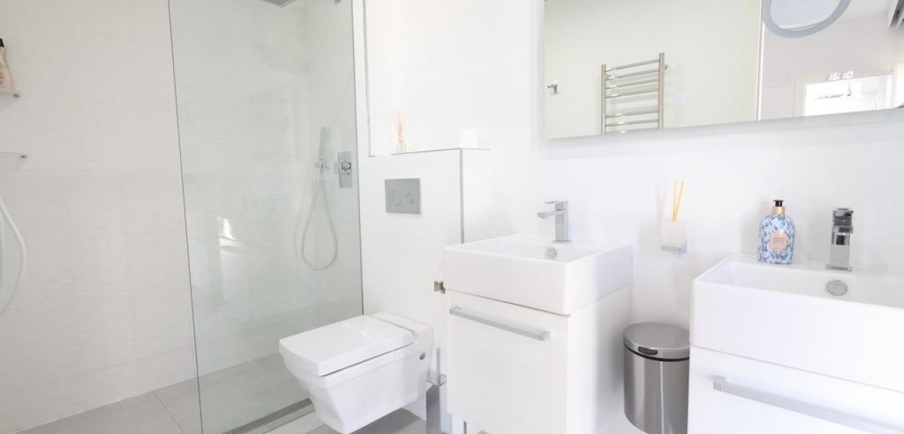 Herverkoop - Villa -
Jávea - Xàbia - Monte Olimpo