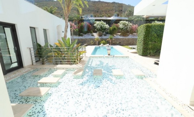 Herverkoop - Villa -
Jávea - Xàbia - Monte Olimpo