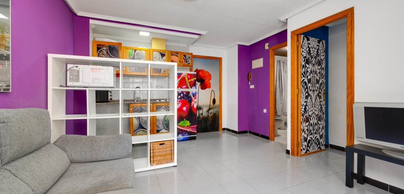 Herverkoop - Appartement / flat -
Torrevieja - Centro