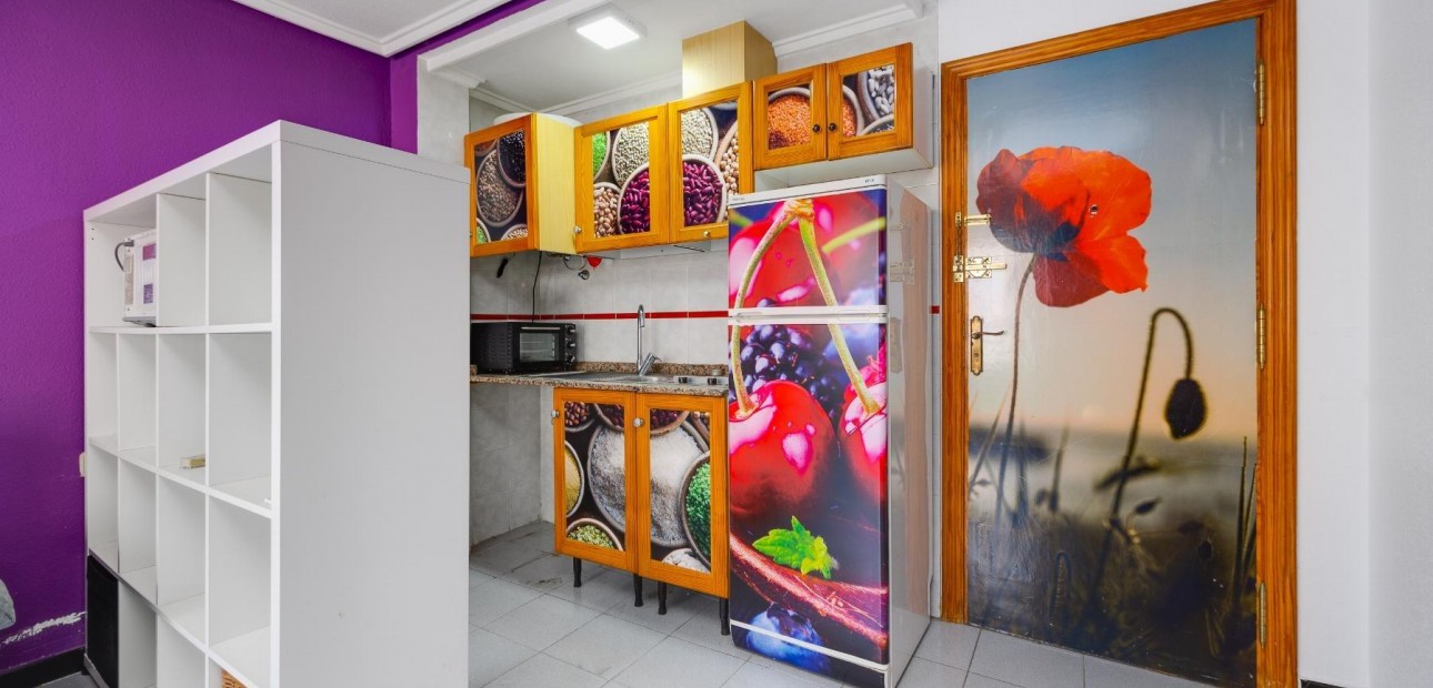 Herverkoop - Appartement / flat -
Torrevieja - Centro