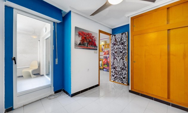 Herverkoop - Appartement / flat -
Torrevieja - Centro