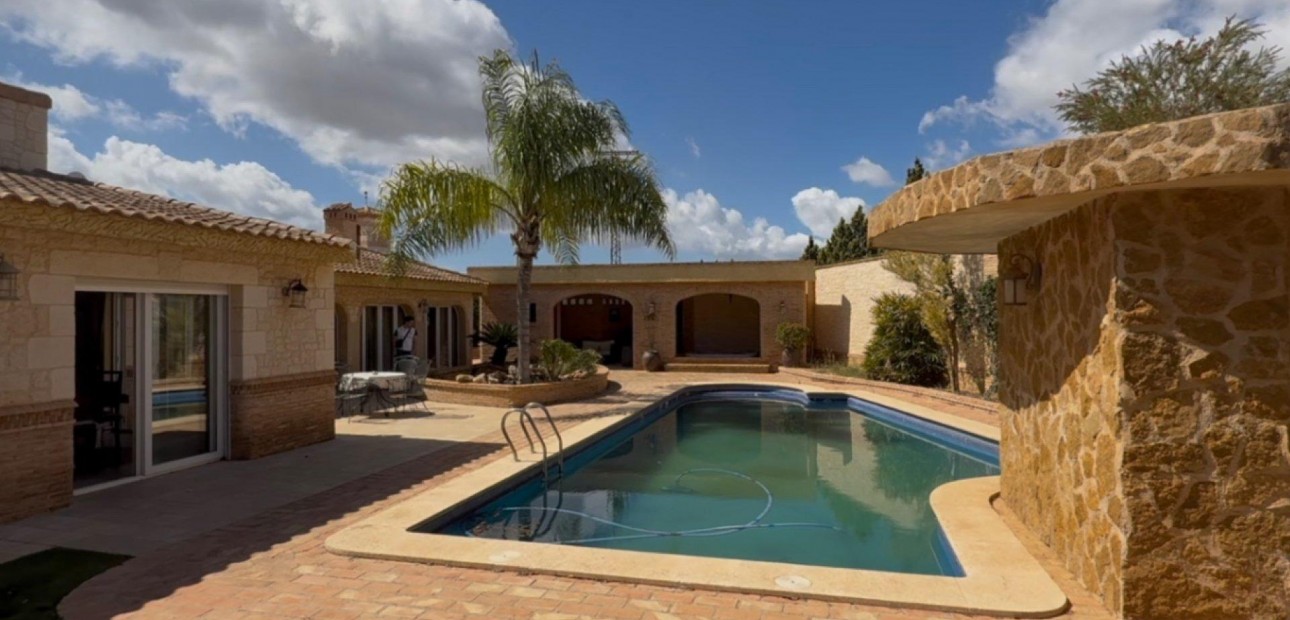 Herverkoop - Villa -
Los Nietos - Nietos  Los