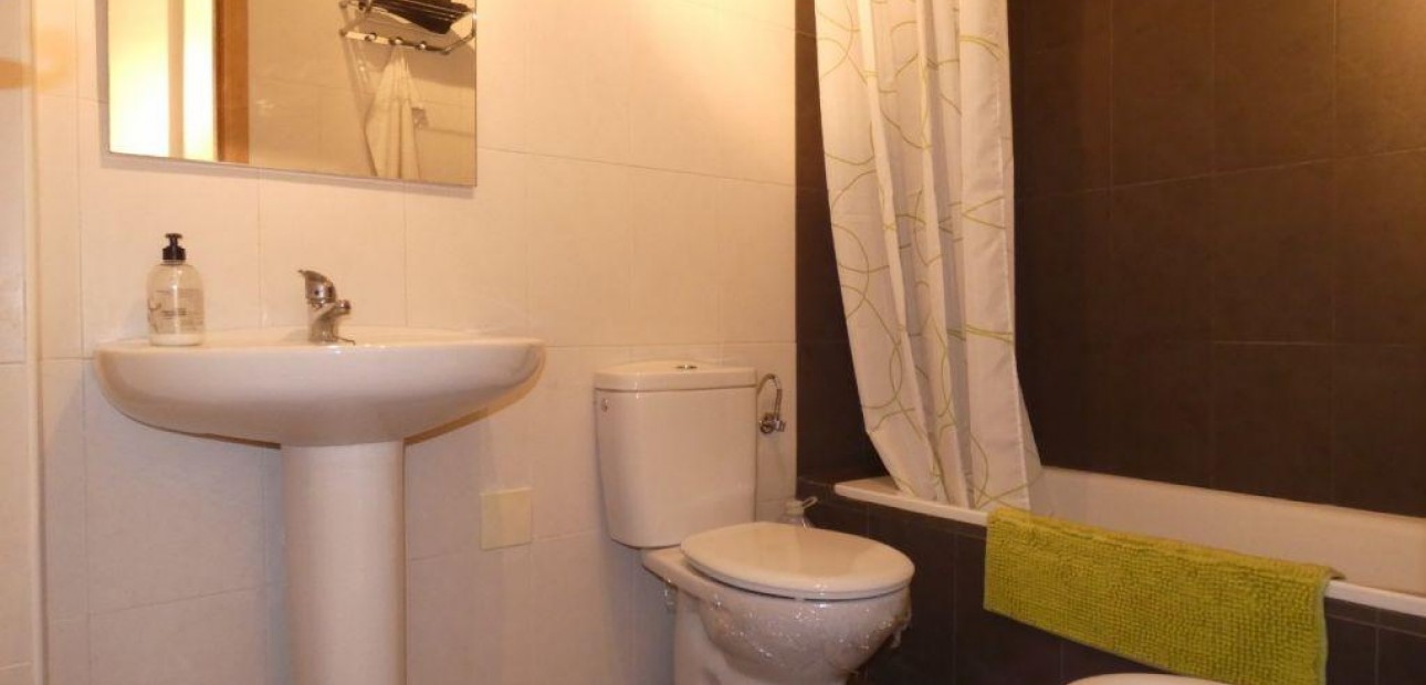 Herverkoop - Appartement / flat -
Torrevieja - La Mata pueblo