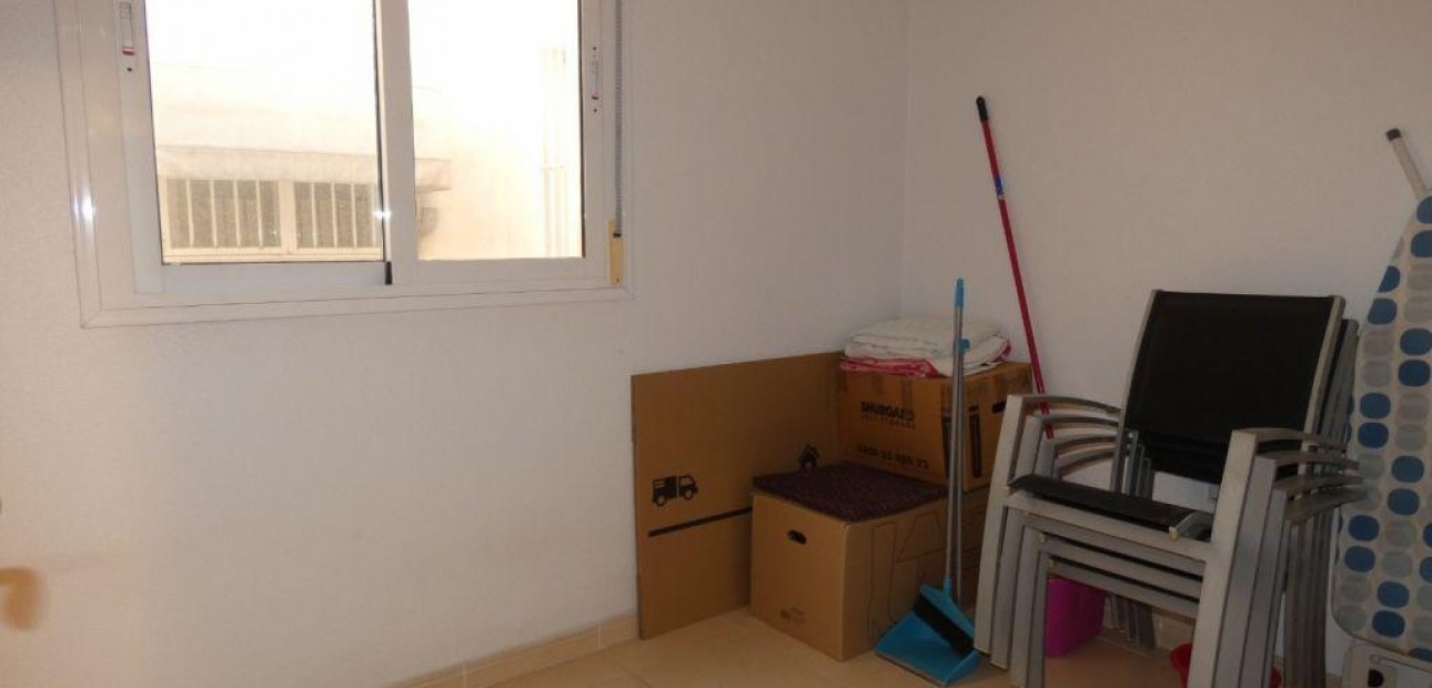 Herverkoop - Appartement / flat -
Torrevieja - La Mata pueblo