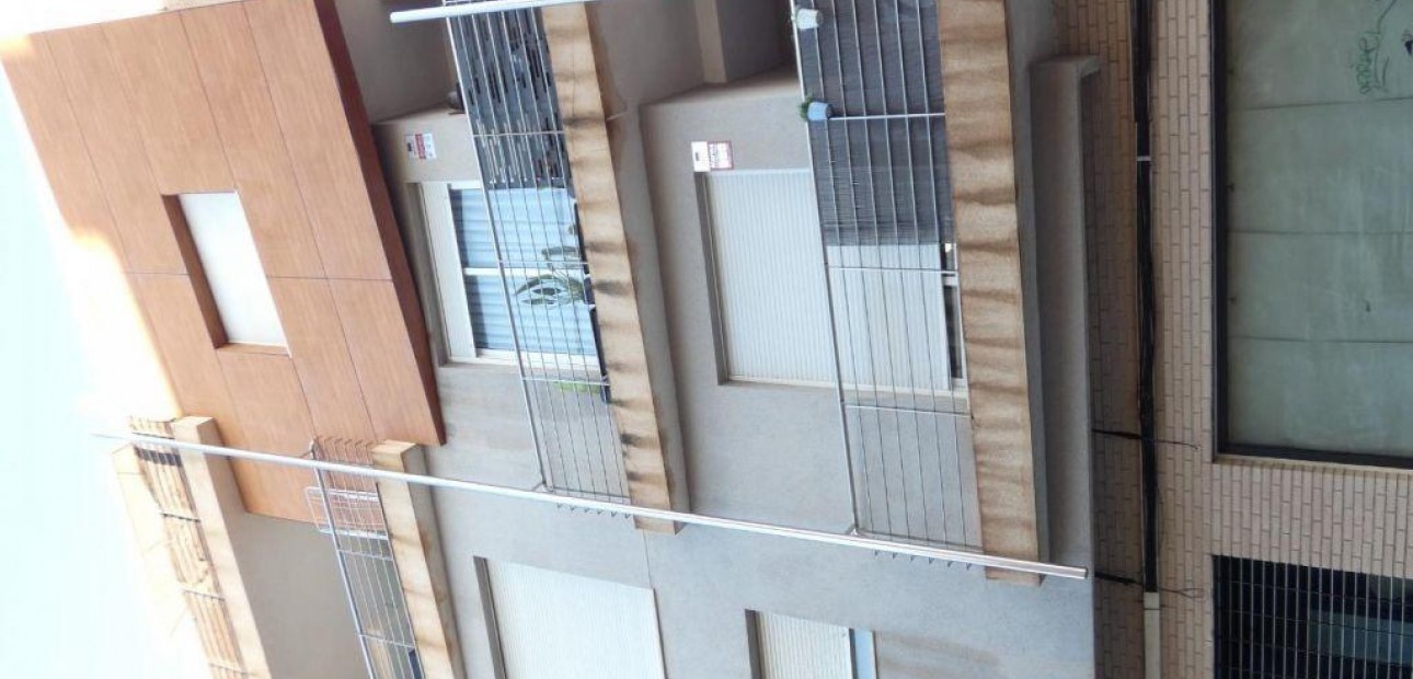 Herverkoop - Appartement / flat -
Torrevieja - La Mata pueblo