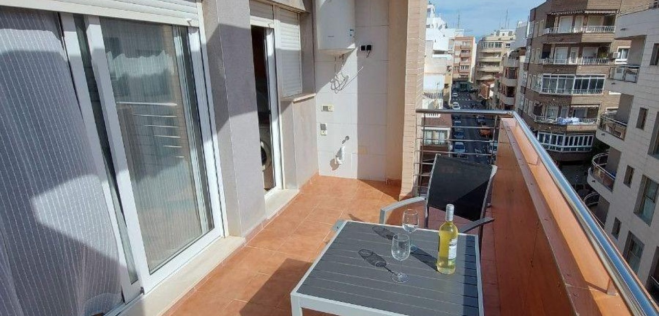 Herverkoop - Appartement / flat -
Torrevieja - La Mata pueblo