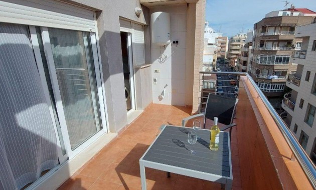 Herverkoop - Appartement / flat -
Torrevieja - La Mata pueblo