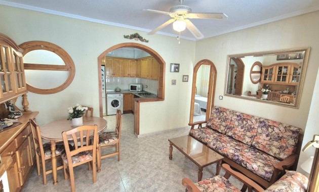 Herverkoop - Villa -
Torrevieja - La siesta