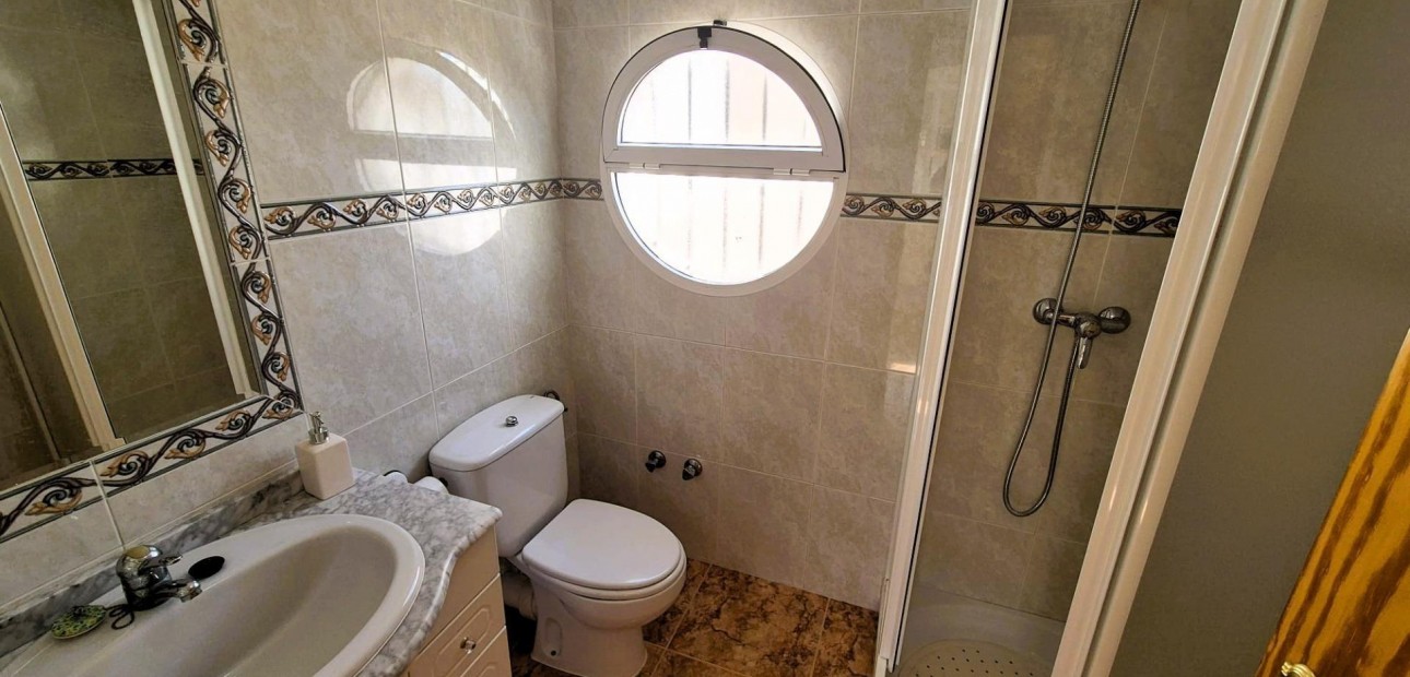 Herverkoop - Villa -
Torrevieja - La siesta